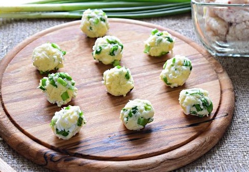 Fish Zrazy with Cheese and Egg step 7