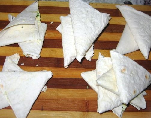 Lavash Benderiki with Cottage Cheese and Cabbage step 7