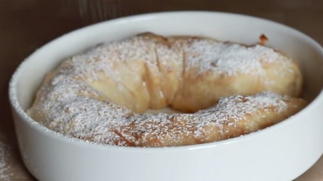 Classic Strudel with Apples step 7