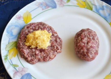 Oven Baked Zrazy with Cheese and Egg Filling step 8