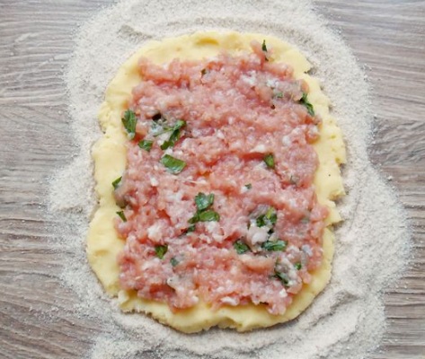 Potato Rolls with Minced Meat (in the Oven) step 8