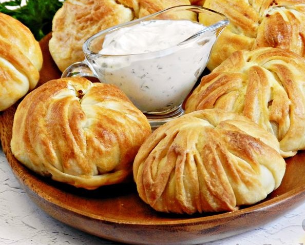 Arab Samsa with Meat and Potatoes