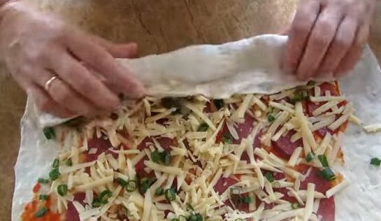 Pizza Roll “Stromboli” step 9