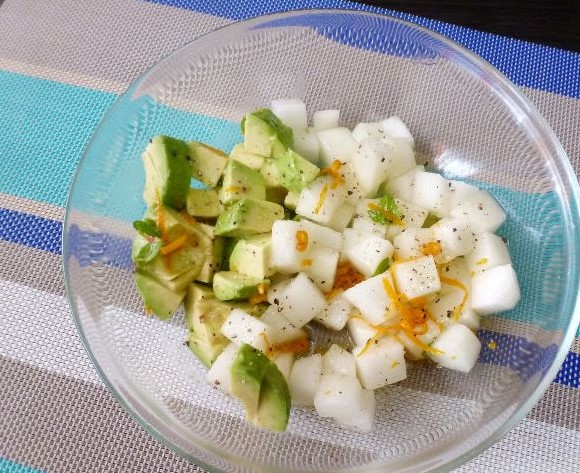 Melon and Avocado Salad step 9