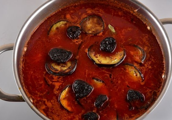 Borscht with Prunes and Eggplant step 7