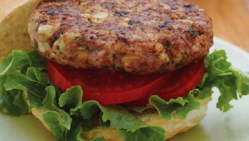 Burger with Minced Lamb Cutlets