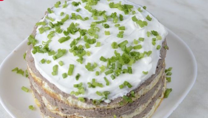 Cake Appetizer with Liver Pate and Cottage Cheese step 20