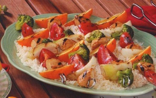 Chicken Kebabs with Vegetables and Oranges