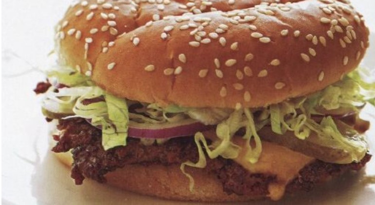 Classic Cheeseburger