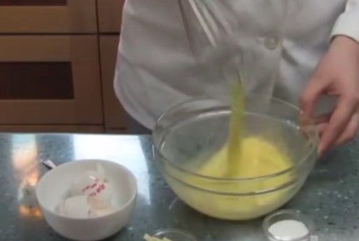 French Omelet step 1