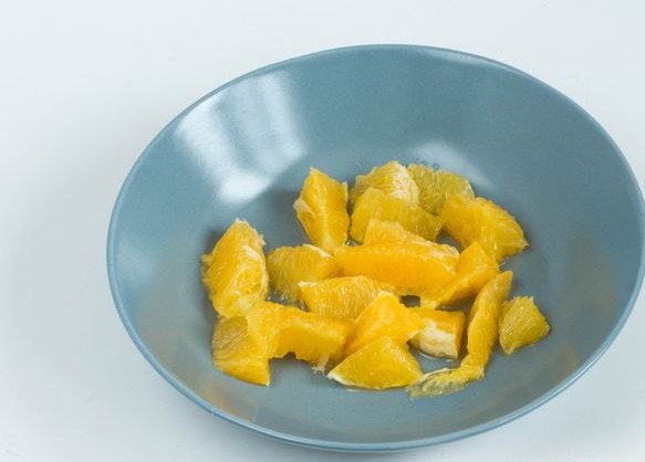 Fruit Salad with Apples, Pears and Kiwi step 1