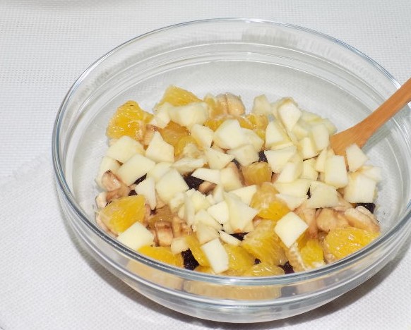 Fruit Salad with Chocolate and Whipped Cream step 5