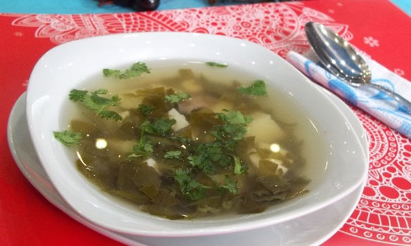 Green Borsch with Sorrel and Rice
