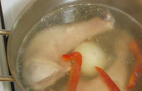 Chicken Broth with Noodles and Egg step 2