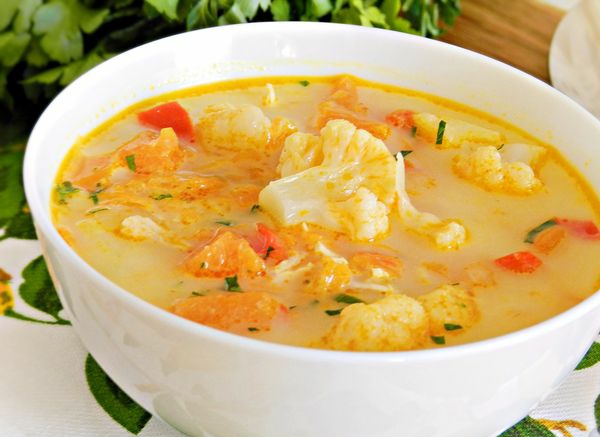 Pumpkin Soup with Chicken, Cauliflower and Cream Cheese