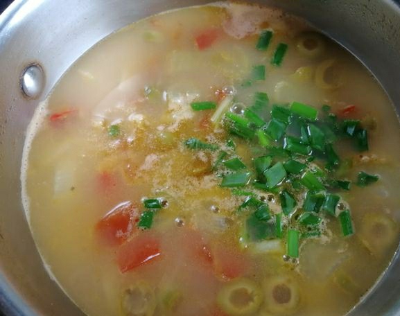 Soup with Mussels, Noodles and Vegetables, Chicken Broth step 3