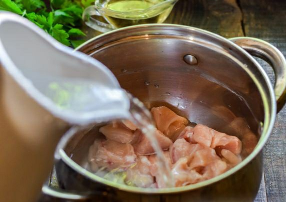 Chicken Soup with Green Tomatoes and Cabbage step 1