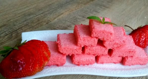 Dessert “Strawberry Clouds”