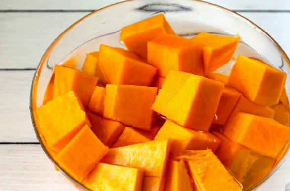 Candied Pumpkin step 1