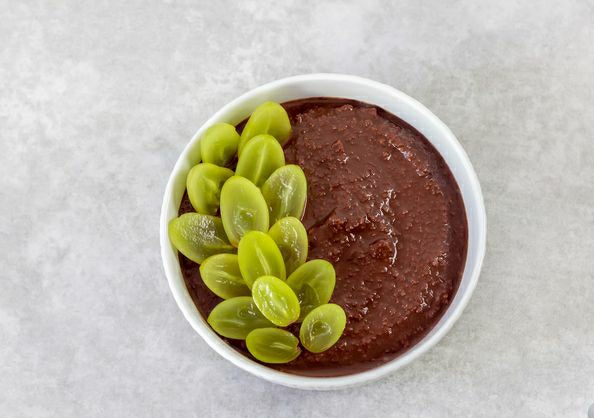 Banana and Apple Smoothie Bowl with Honey and Cocoa step 3