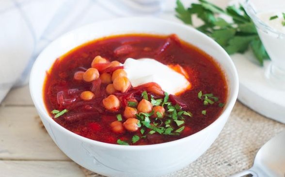 Lean Borsch with Chickpeas