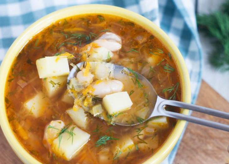 Lenten Rassolnik with Canned Beans