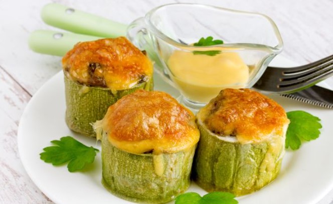 Mushroom Julienne in Zucchinis