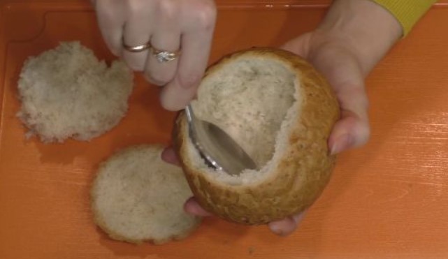 Nourishing Julienne in a Bun step 7