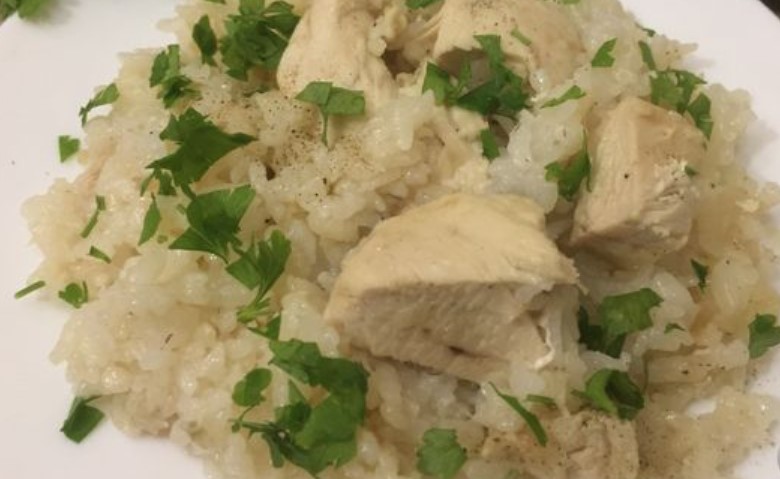 Pilaf with Chicken and Onions
