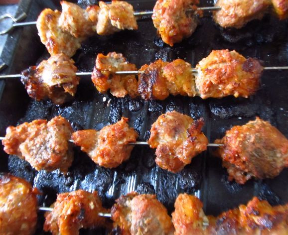 Pork Neck Kebab in the Onion-Tomato Marinade