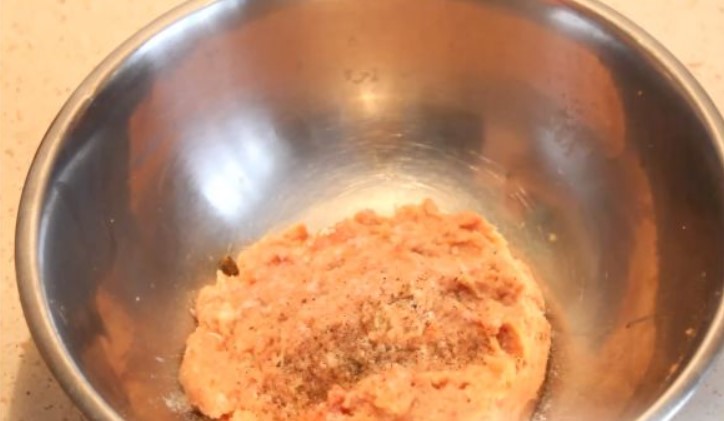 Rassolnik with Millet and Meatballs step 3