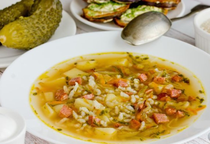 Rassolnik with Rice and Sausage