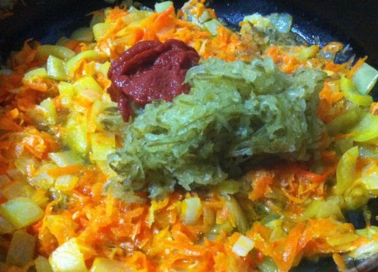 Rassolnik with Sauerkraut and Beans step 6