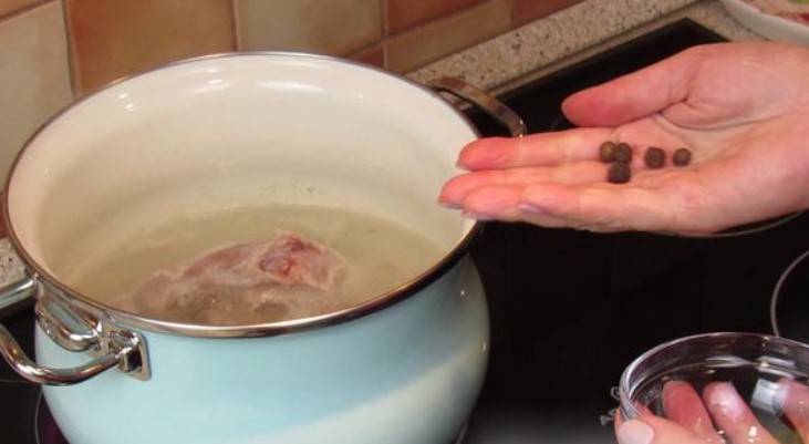Rassolnik with Tongue and Rice step 2