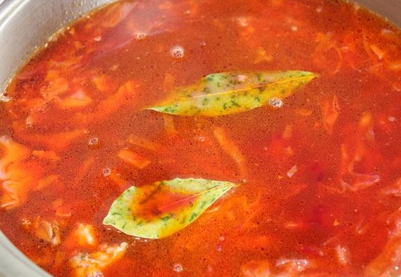 Red Borscht with Beef step 6