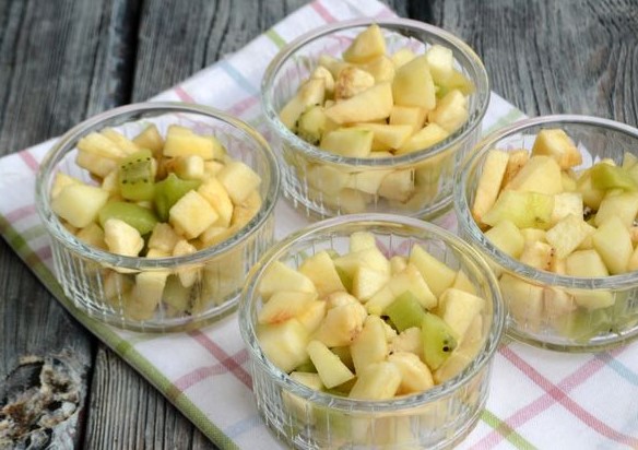 Fruit Salad with Avocado and Yogurt Dressing step 10