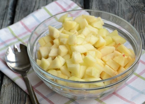 Fruit Salad with Avocado and Yogurt Dressing step 5