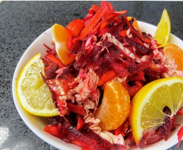 Raw Beetroot, Carrot and Cabbage Salad with Tangerines