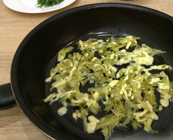 Scrambled Eggs with Cheese and Pickles step 3