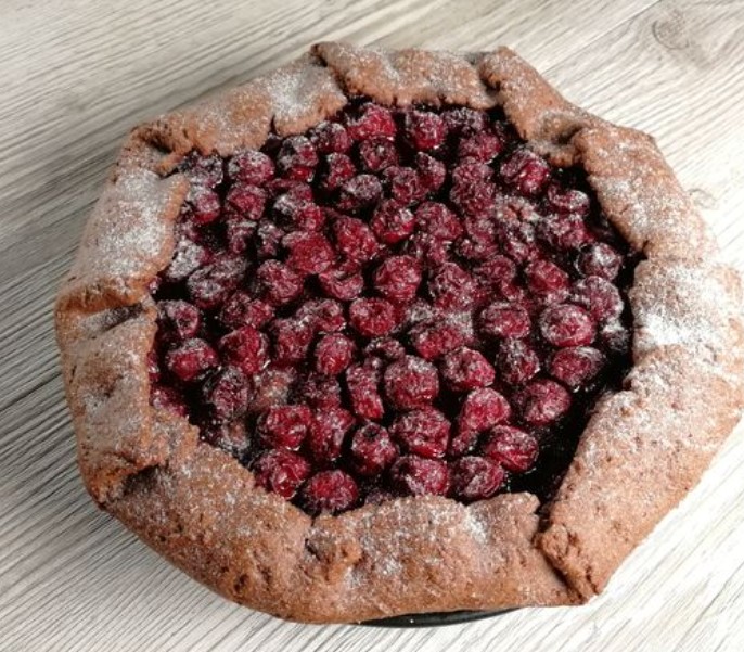Chocolate Biscuit with Cherries