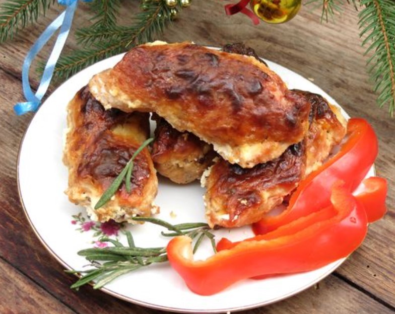 Turkey Rolls with Mushrooms, Eggs and Cheese, Baked in Sour Cream