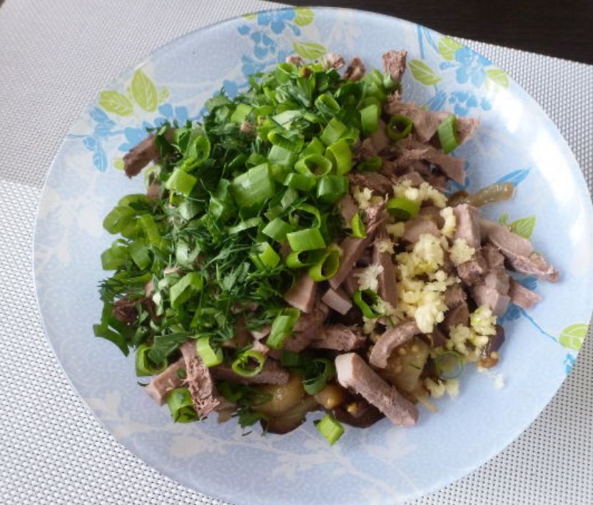 Anthill Salad with Tongue and Eggplant step 12