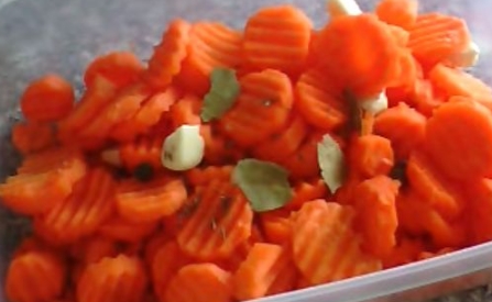 Pickled Carrots (Instant) step 1