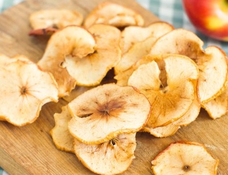 Apple Chips in the Oven step 5