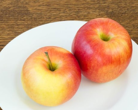 Apple Chips in the Oven step 1