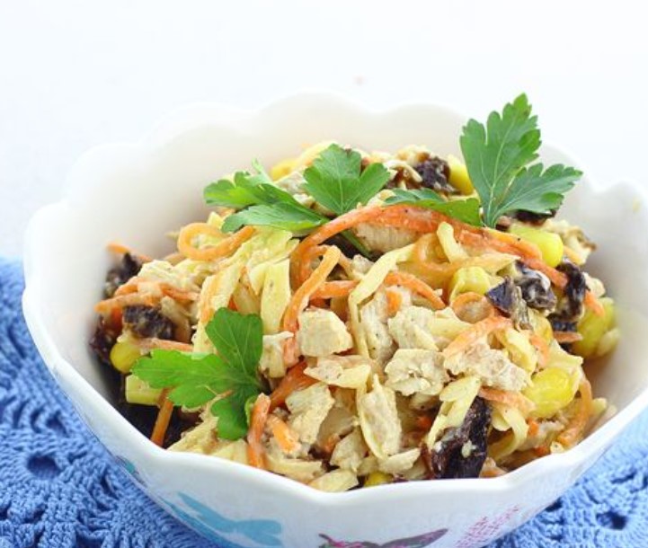 Salad with Chicken, Prunes, Korean Carrots, Corn and Cheese