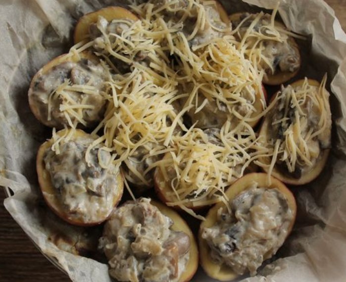 Champignon Julienne, Potato “Boats” step 10