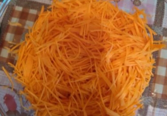 Korean Carrots step 1