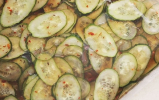 Quick Pickles with Caraway Seeds
