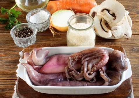 Holliday’s Squid Stuffed with Rice and Mushrooms step 1